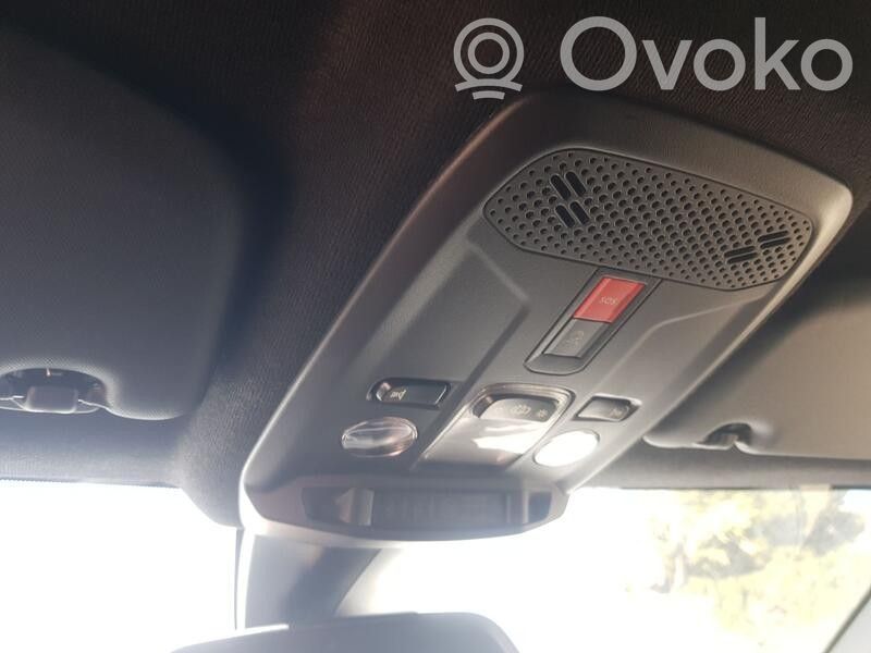 Opel Corsa F Illuminazione sedili anteriori 