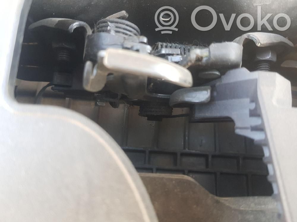 Radiatore di raffreddamento   214107347R