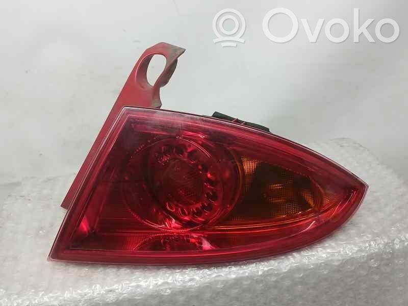 Seat Leon (1P) Luz trasera/de freno 