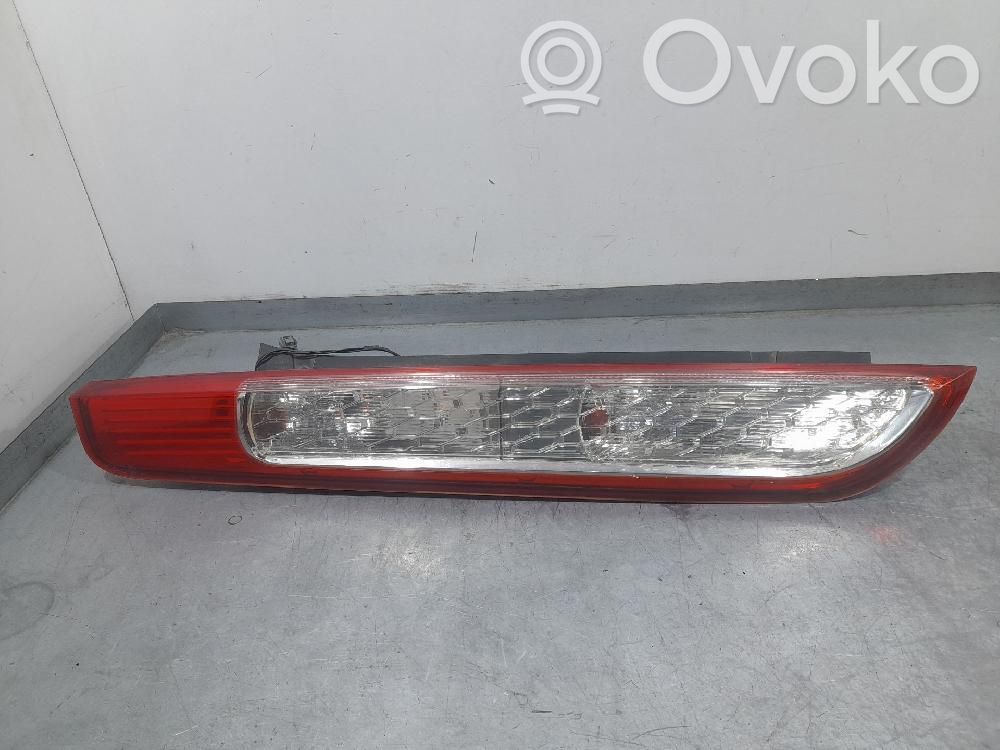 Lampa tylna   8M51134005A