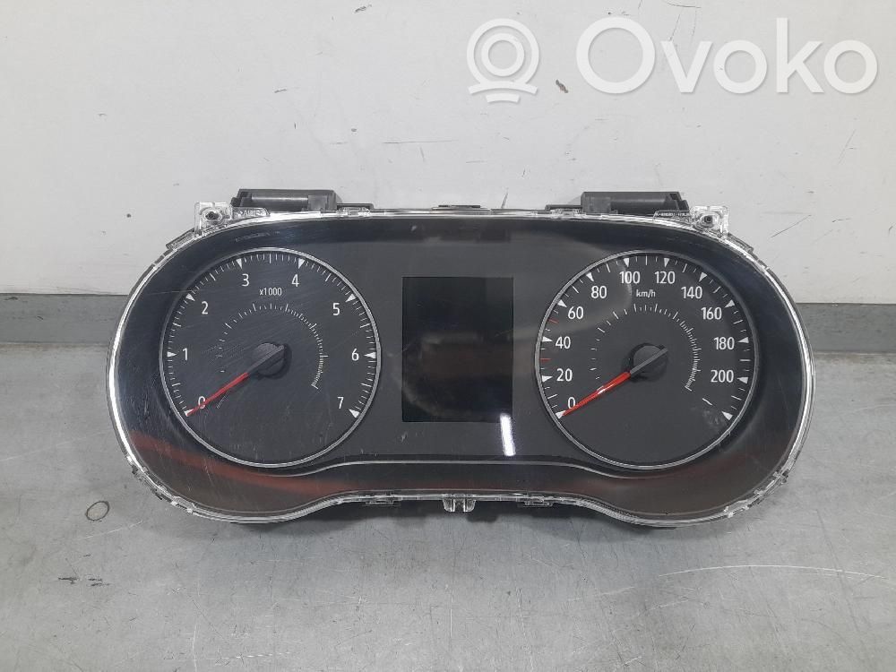 Dacia Sandero III Vitezometru (grup de instrumente) 