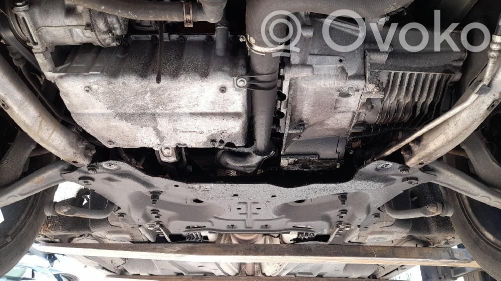 Citroen C5 Priekinis traversas 