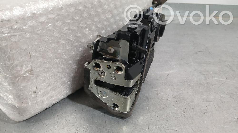 Toyota Corolla E210 E21 Cerradura de puerta trasera 