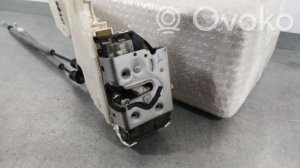 Fiat 500X Etuoven lukko 