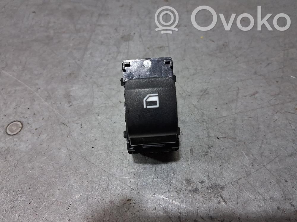 Hyundai i20 (BC3 BI3) Interruttore di controllo dell’alzacristalli elettrico 