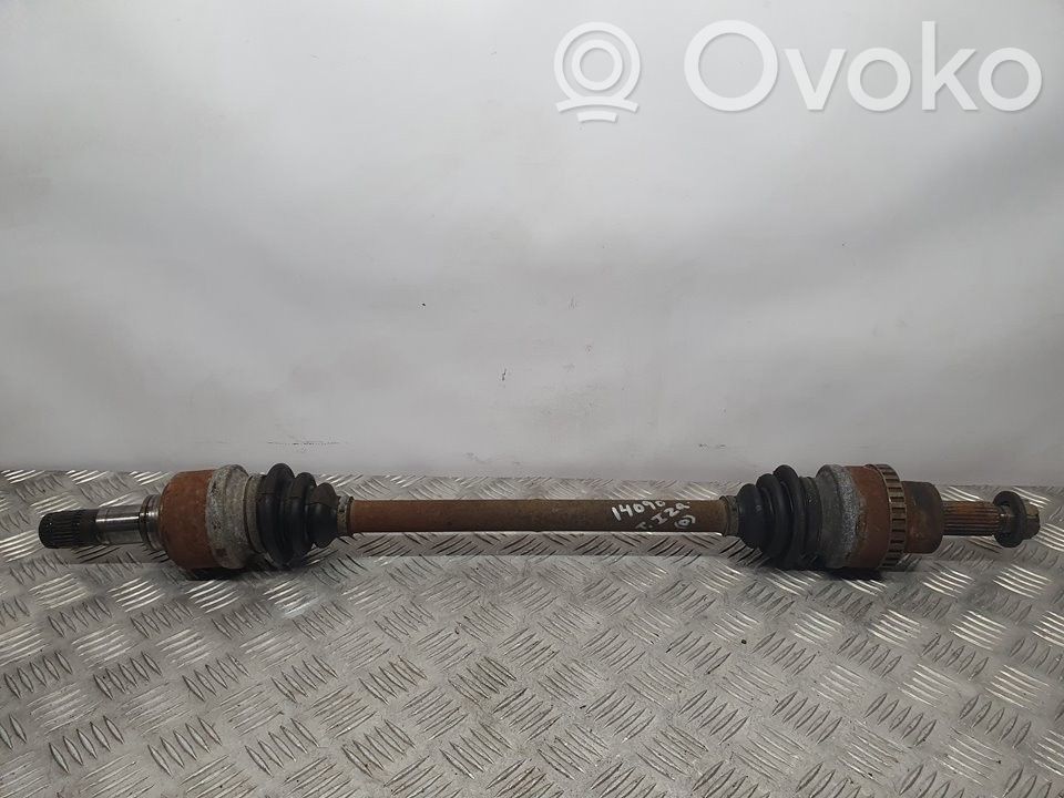 Takavetoakseli   SINREF