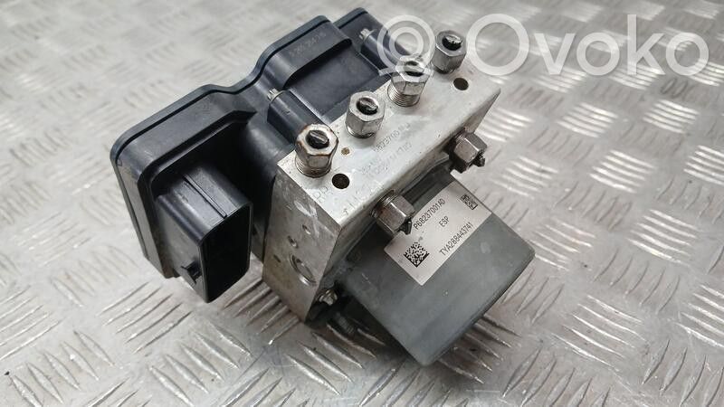 Jeep Cherokee KL Pompa ABS 
