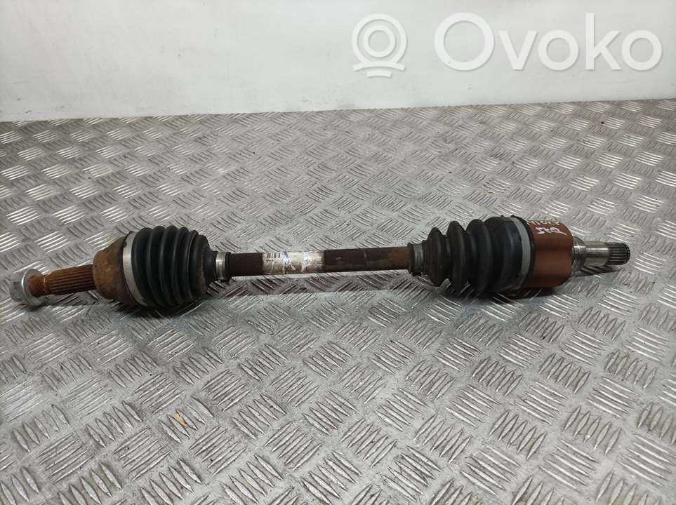 Etuvetoakseli   8V513B437AAA