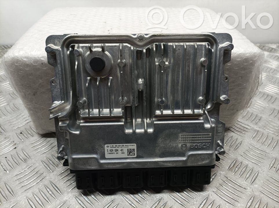 BMW 2 F44 Engine control unit/module 