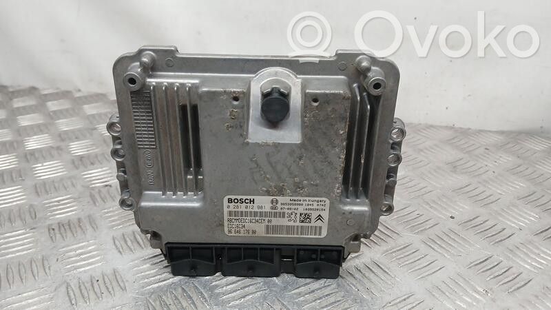 Citroen C4 I Picasso Unitate/modul de control motor 