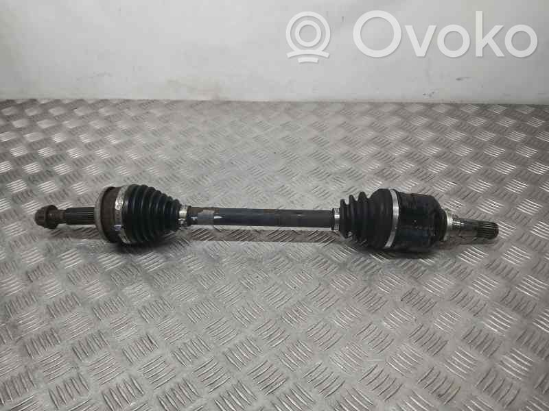 Toyota Auris 150 Planetară față