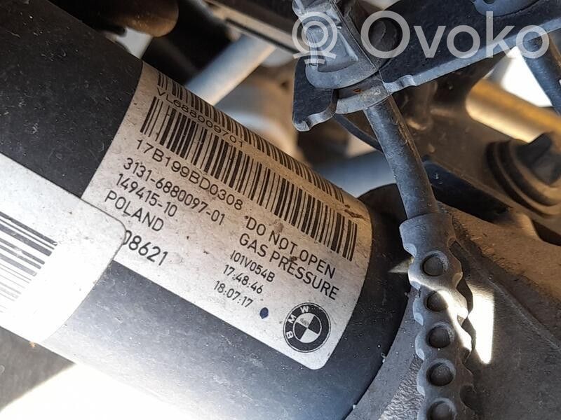 BMW i3 Etuiskunvaimennin 