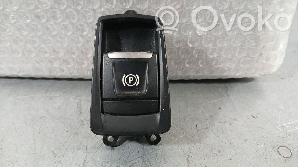 BMW 2 F45 Ansamblu levier frână de mână 