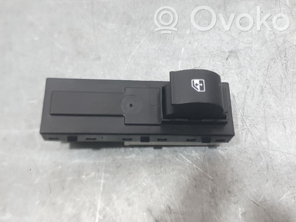 Fiat Tipo Przyciski szyb 