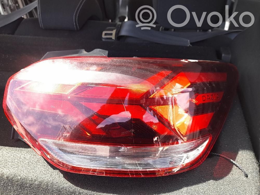 Dacia Sandero III Luci posteriori 