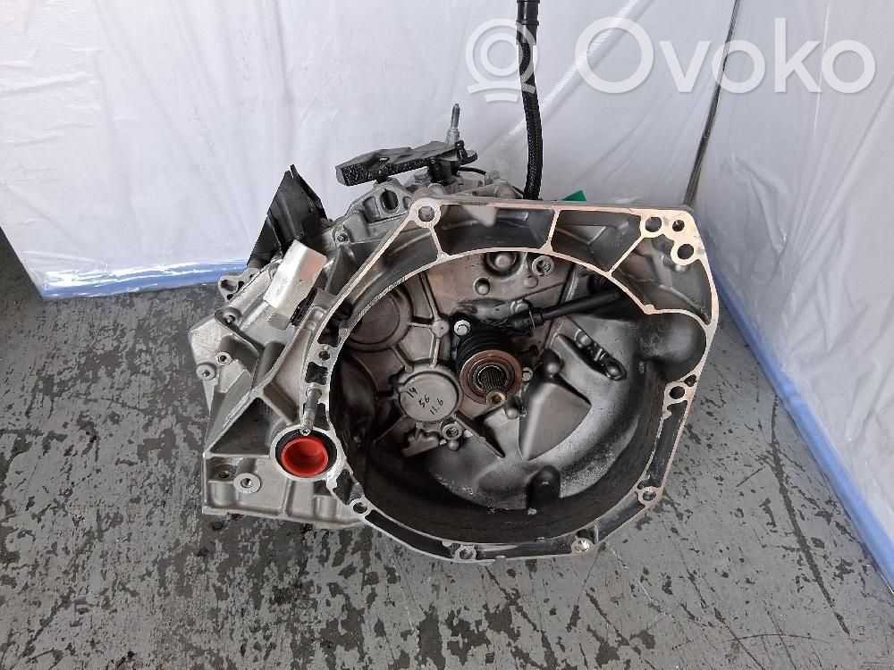 Renault Captur II Scatola del cambio manuale a 5 velocità 