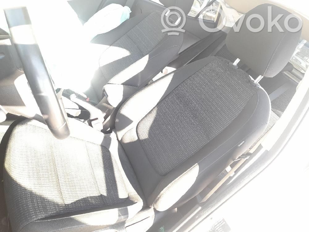 Asiento delantero del conductor