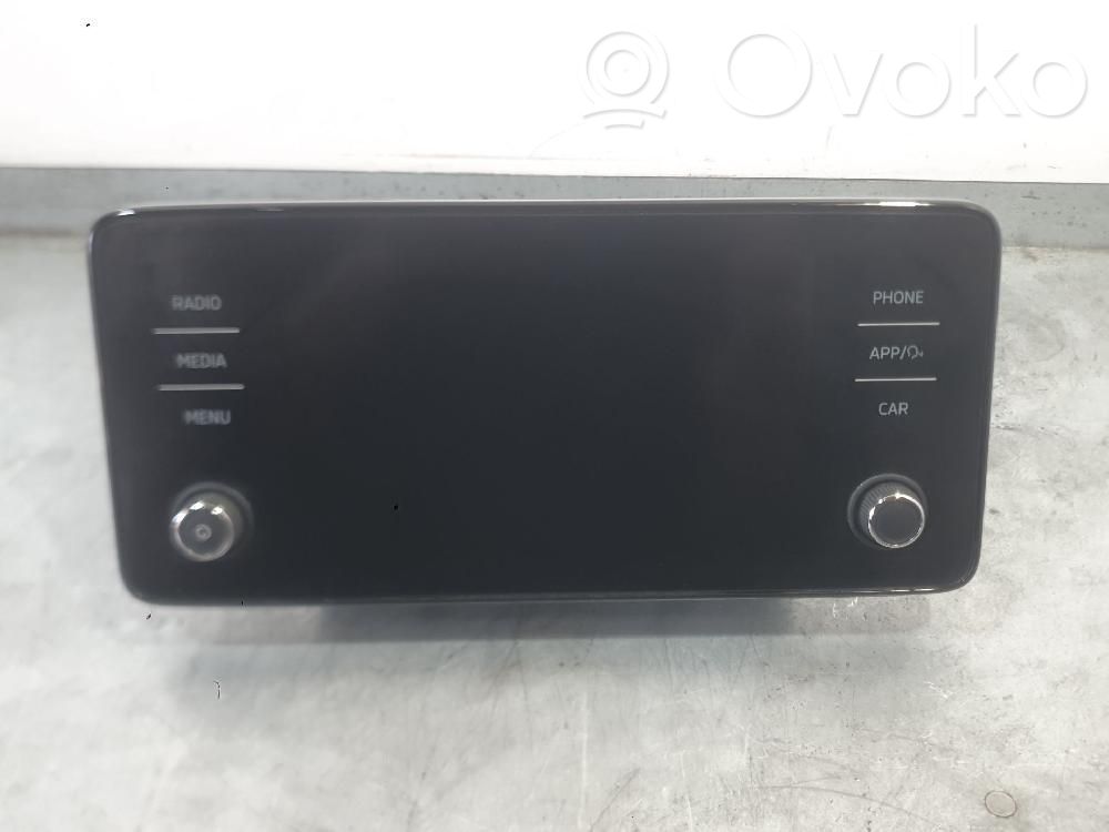 Skoda Kamiq Panel / Radioodtwarzacz CD/DVD/GPS 