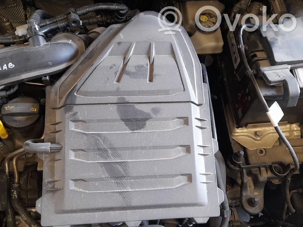 Seat Arona Gruppo supporto alloggiamento del filtro dell’aria 