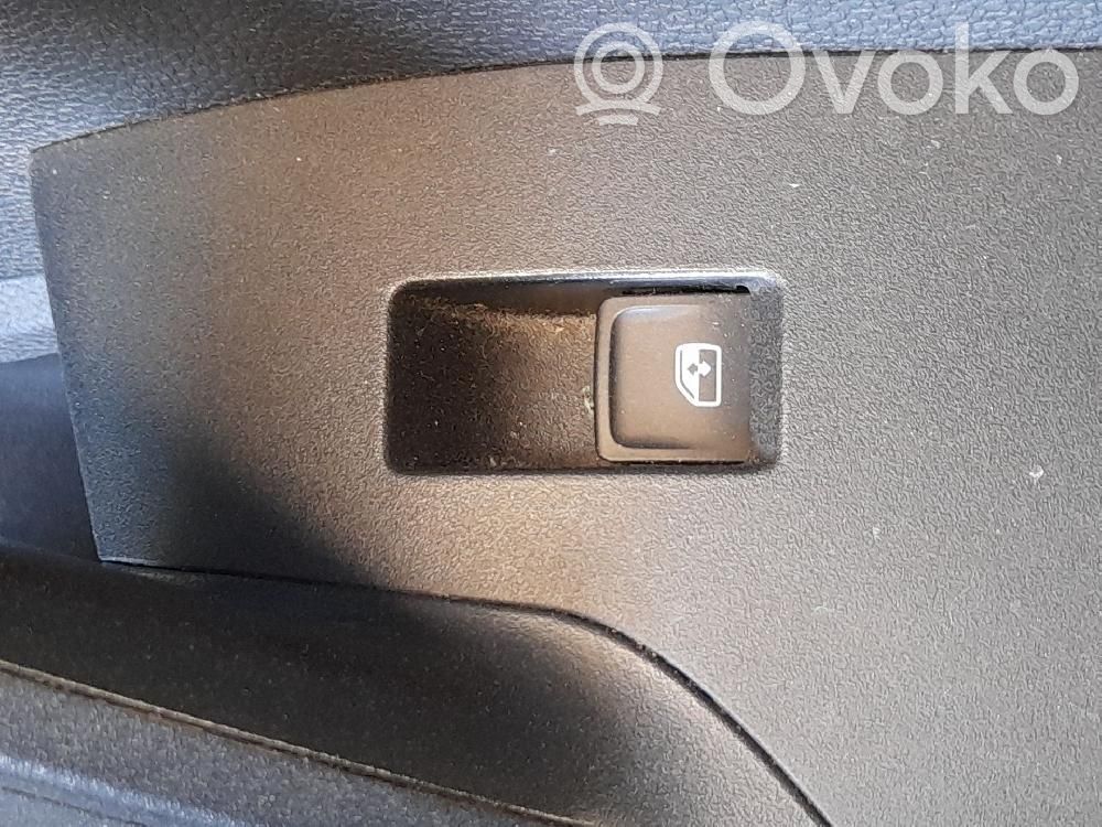 Seat Arona Interruttore di controllo dell’alzacristalli elettrico