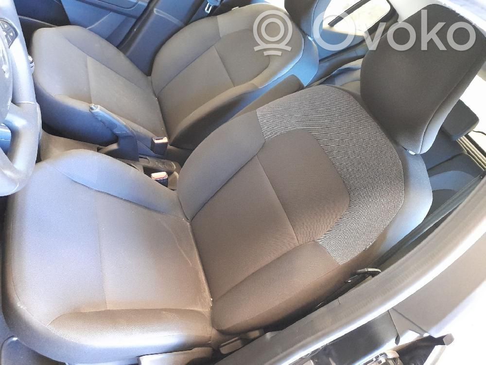 Dacia Sandero III Siège conducteur avant