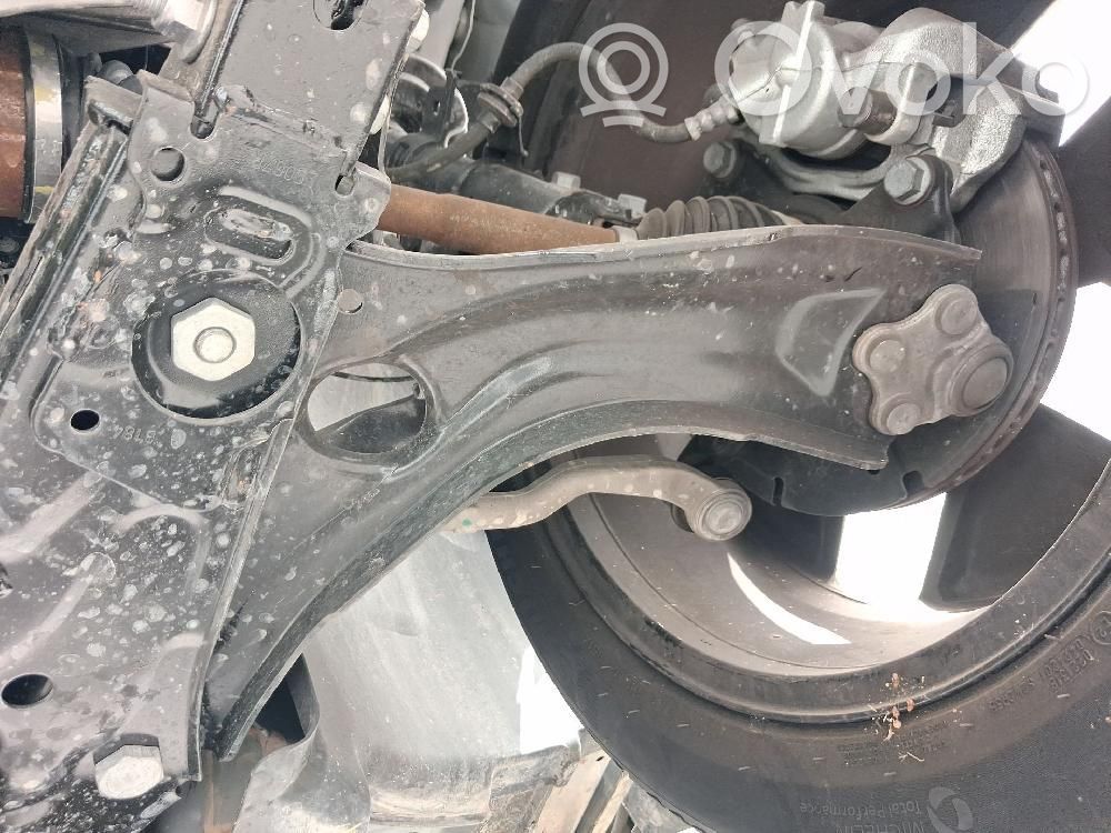 Renault Captur II Braccio di controllo sospensione anteriore inferiore/braccio oscillante