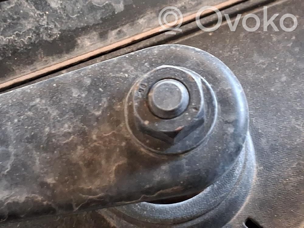 Renault Clio V Tiranti e motorino del tergicristallo anteriore