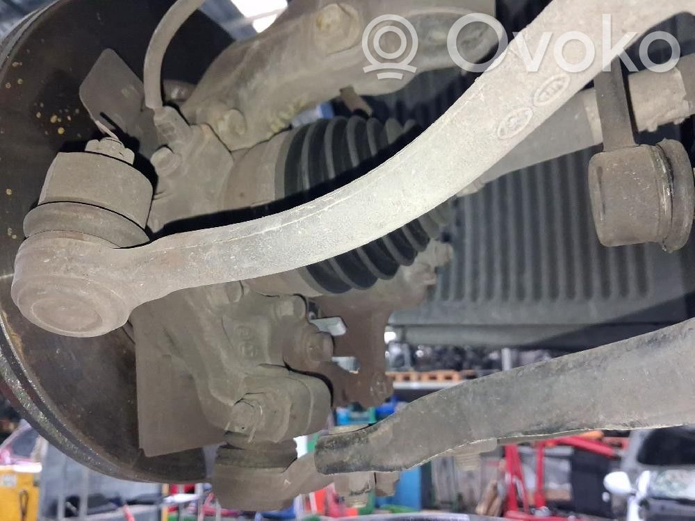 Hyundai i30 Achsschenkel vorne 