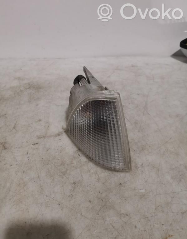 Front fender indicator light   0000630355