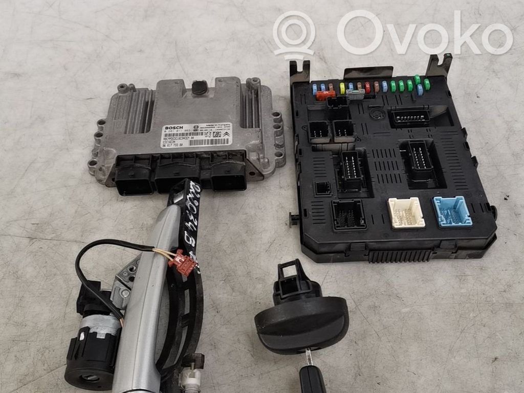 Peugeot 307 Juego de cerradura y set ECU del motor 