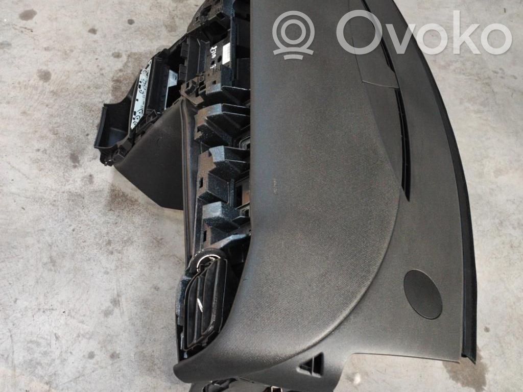 Citroen C3 Panelis 