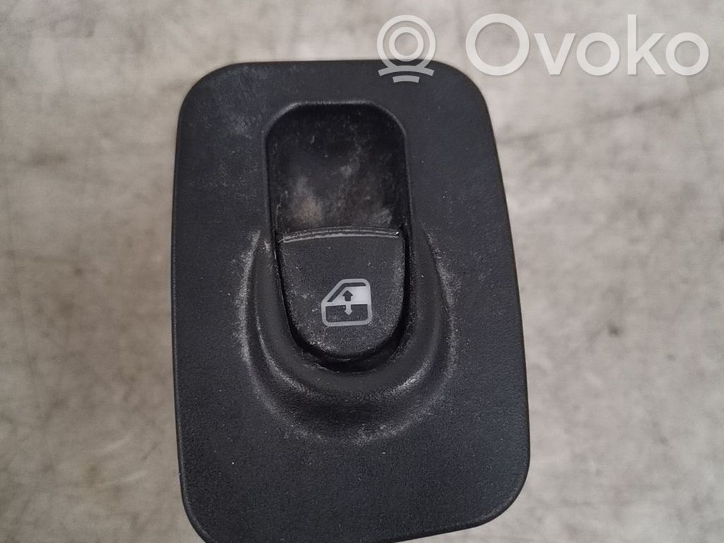Lancia Ypsilon Electric window control switch 