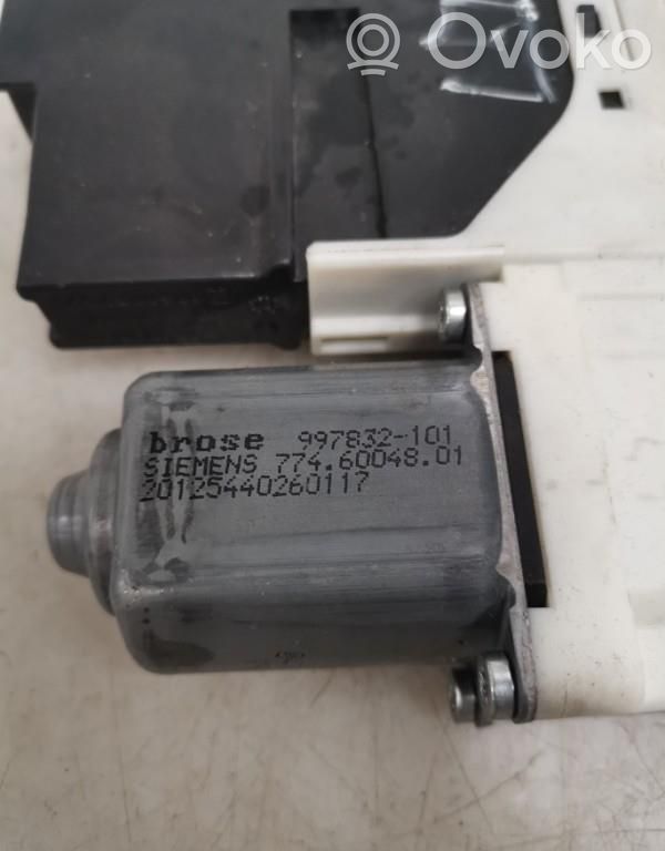 Peugeot 307 Silnik regulatora szyby drzwi przednich 