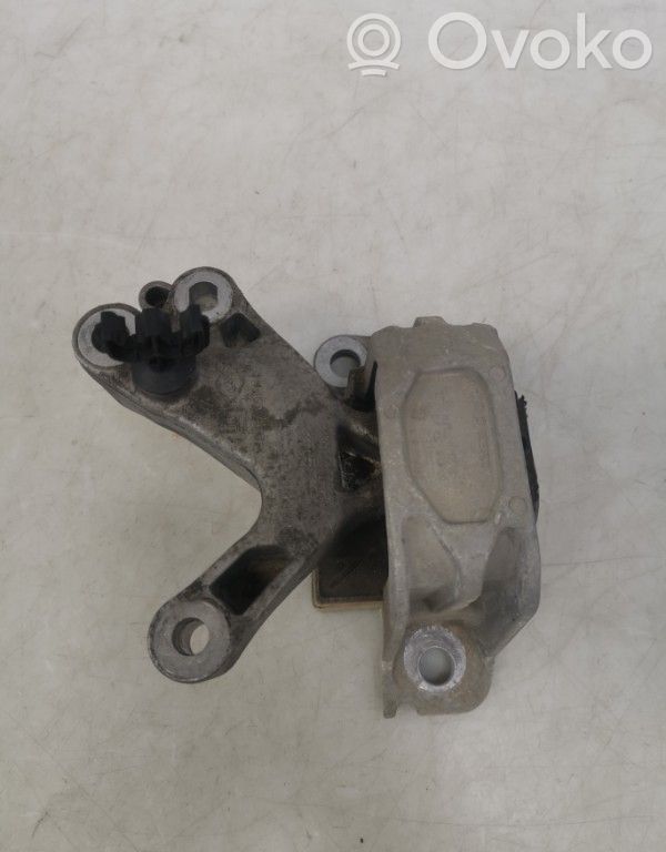 Engine mount bracket