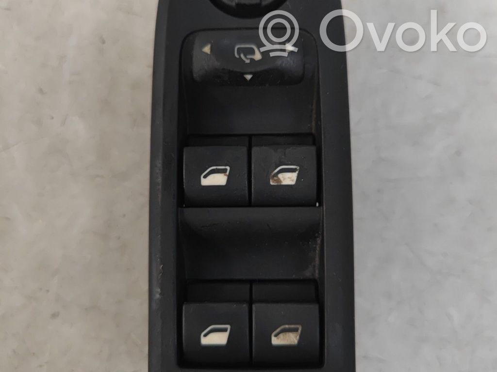 Citroen C5 Electric window control switch 