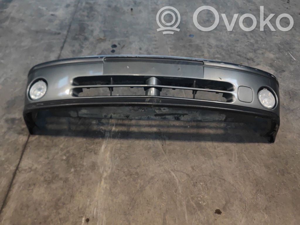 Renault Laguna I Parachoques delantero 