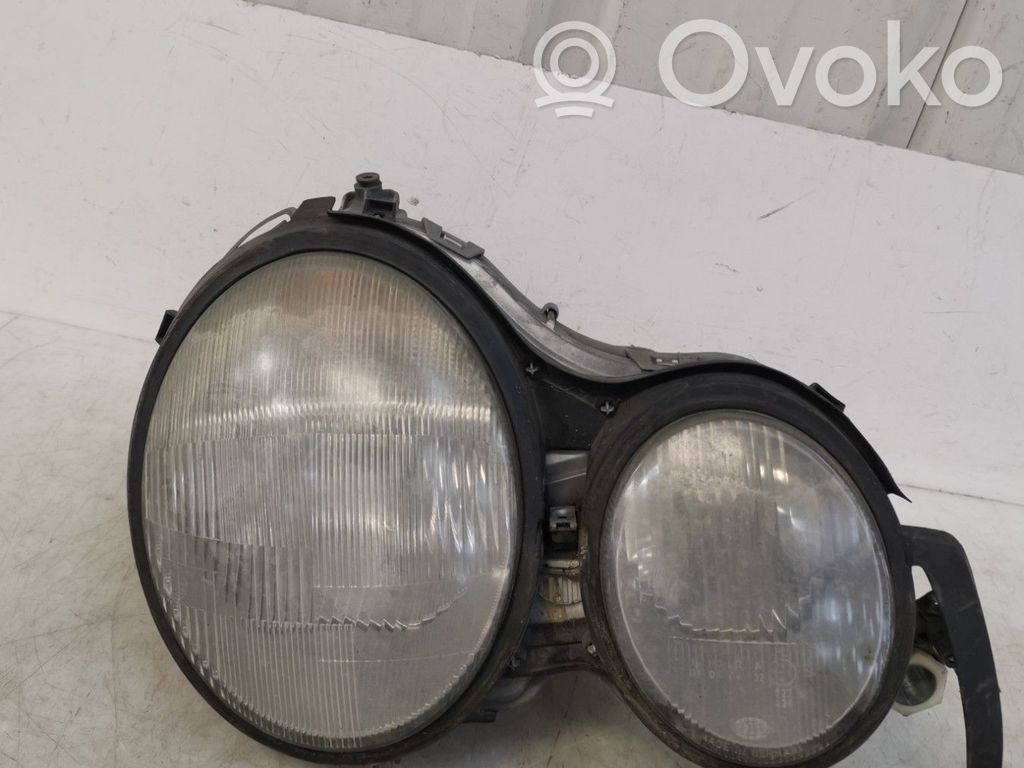 Mercedes-Benz E W210 Headlight/headlamp 