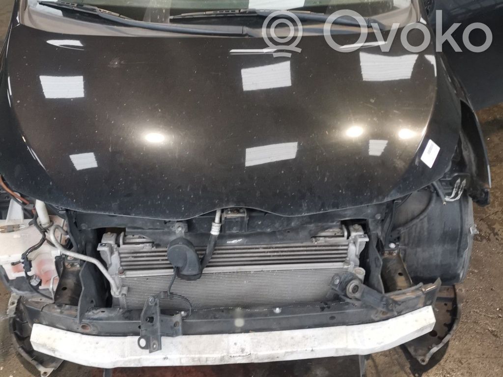 Toyota Verso Vano motore/cofano 
