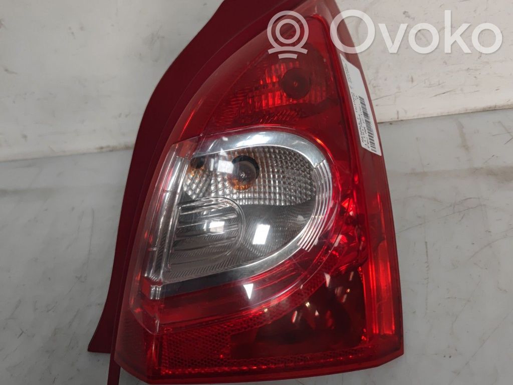 Renault Twingo II Lampa tylna 