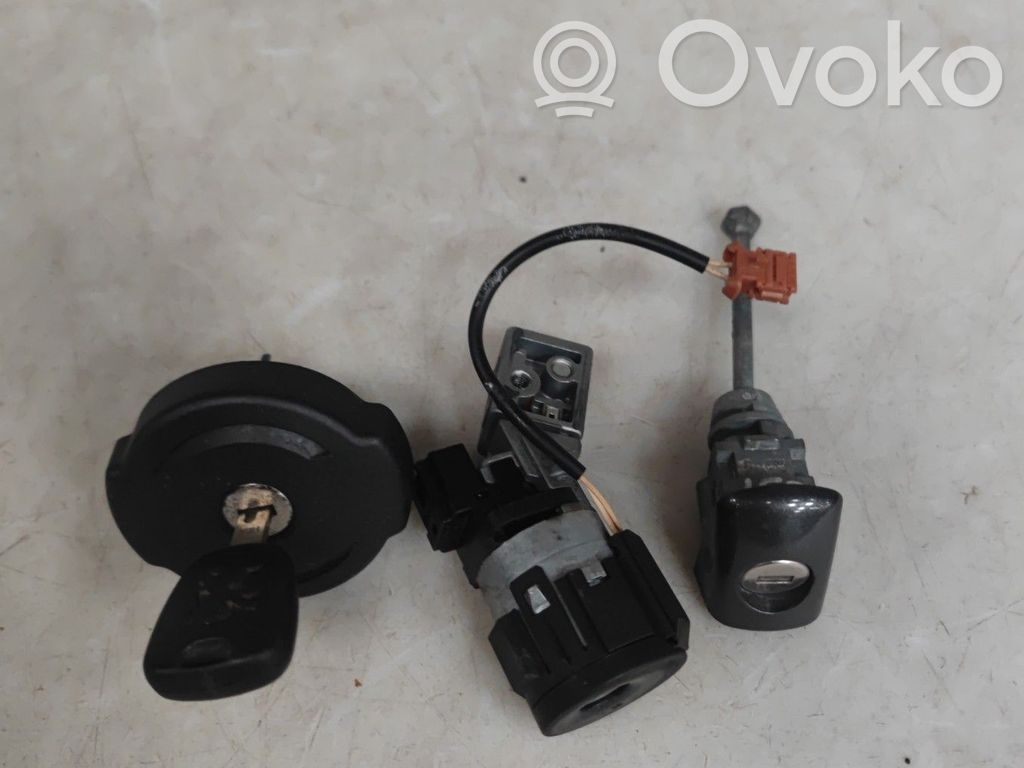Peugeot 308 Lock set 