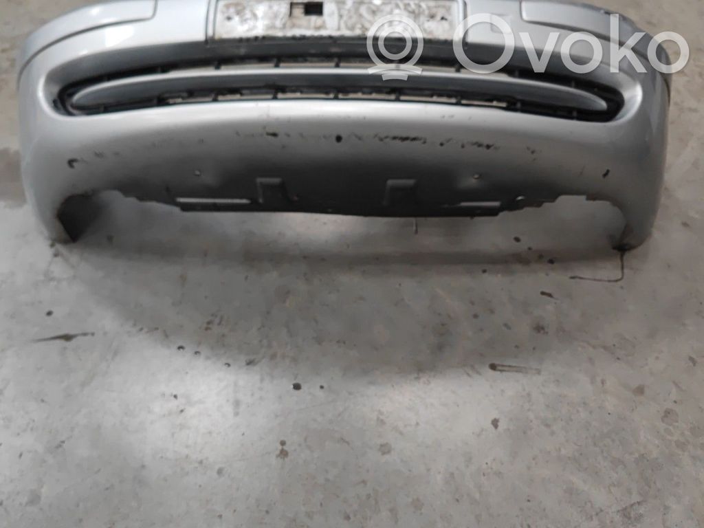 Citroen C8 Parachoques delantero 