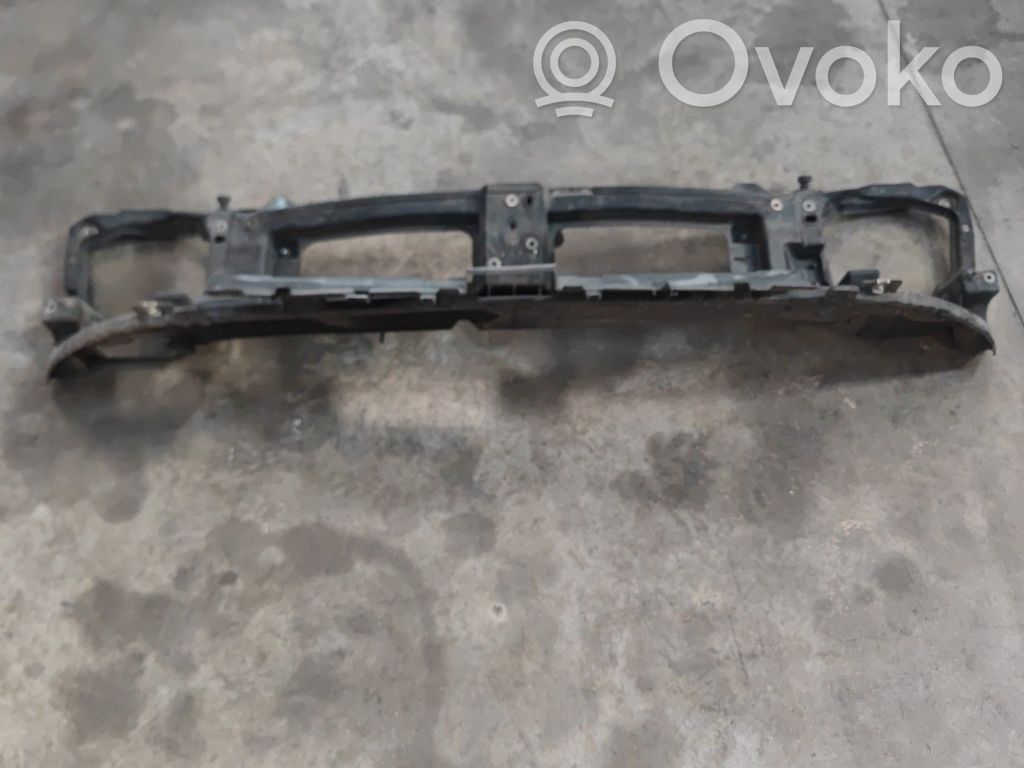 Renault Trafic II (X83) Panel mocowania chłodnicy / góra 