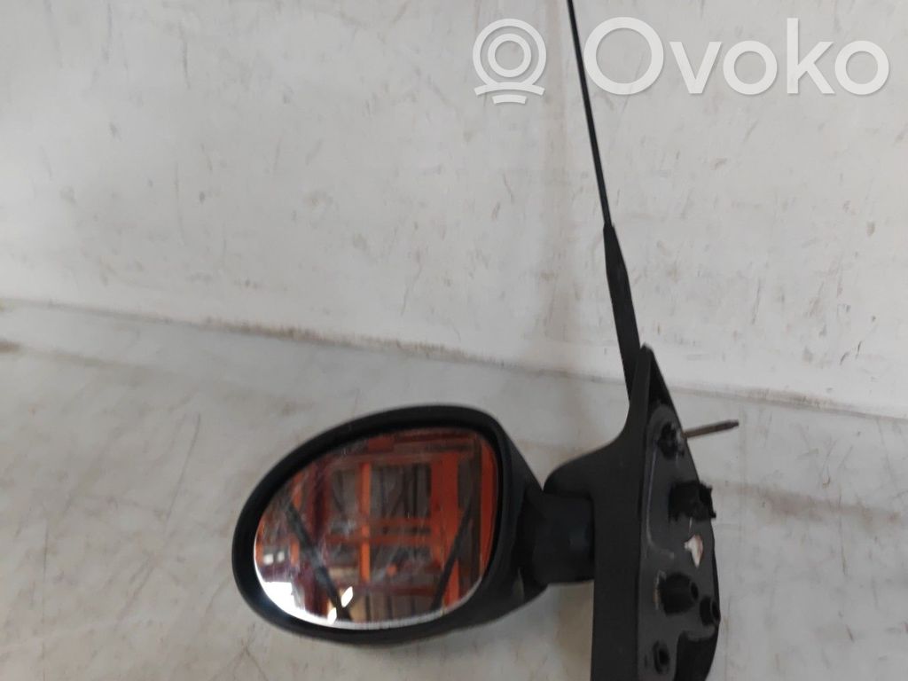 Renault Twingo I Manualne lusterko boczne drzwi przednich 