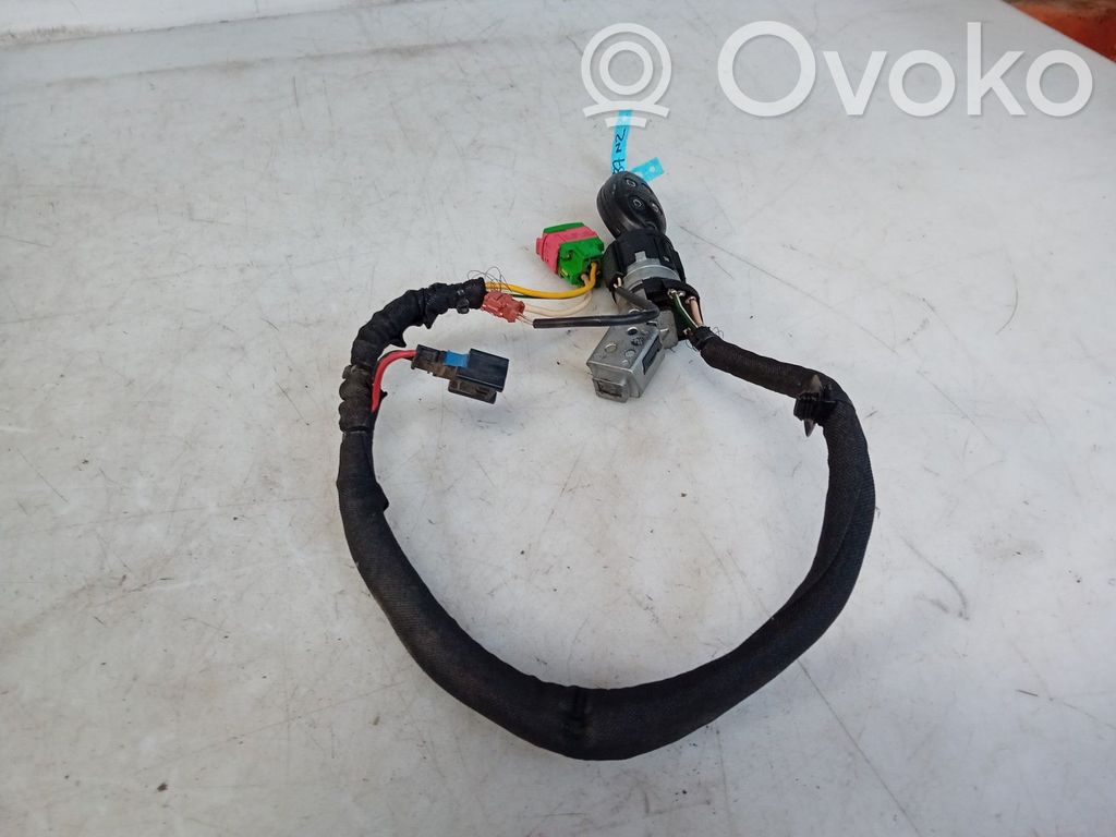 Peugeot 807 Ignition lock 
