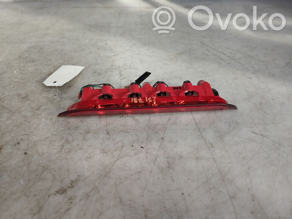 KIA Rio Third/center stoplight 