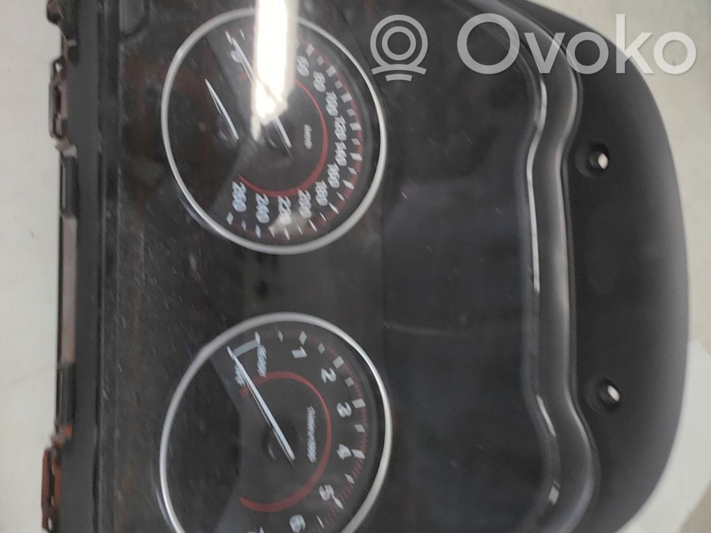 BMW 1 F20 F21 Spidometrs (instrumentu panelī) 