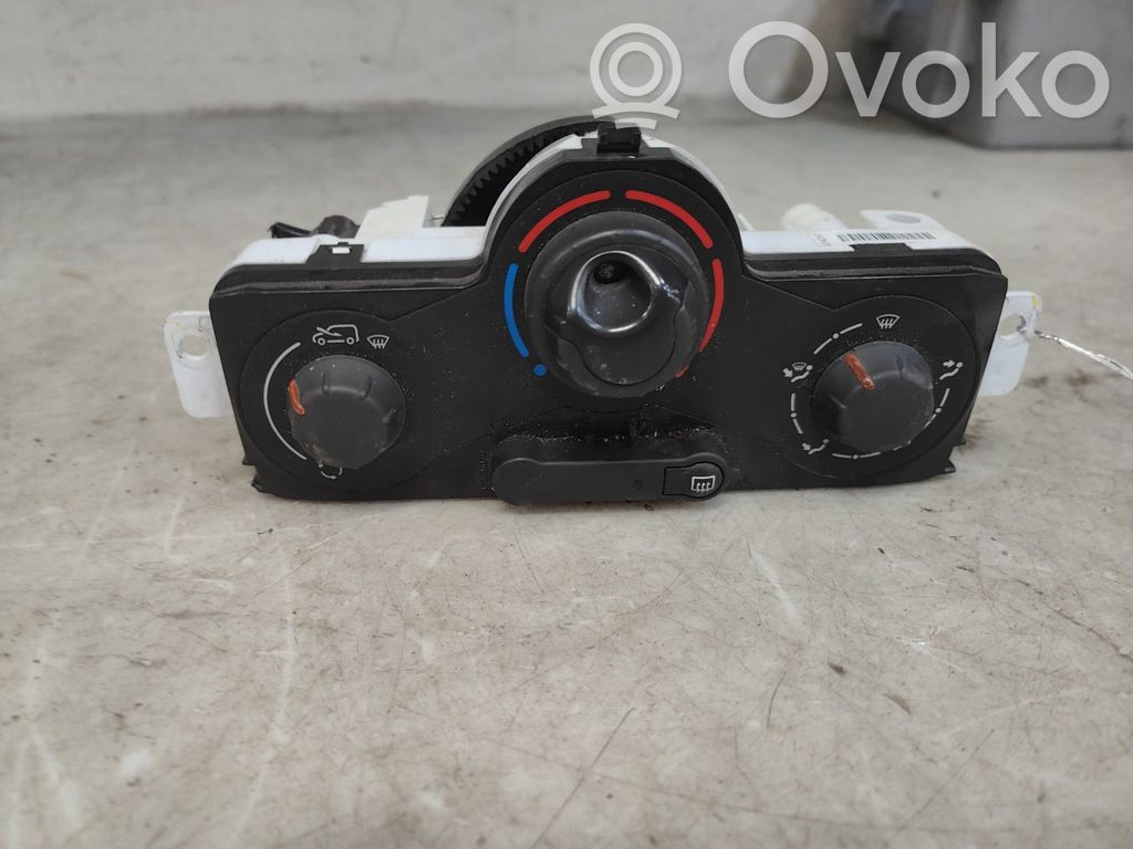 Renault Kangoo II Climate control unit 