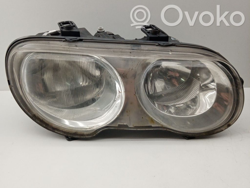 Headlight/headlamp   REF,REG