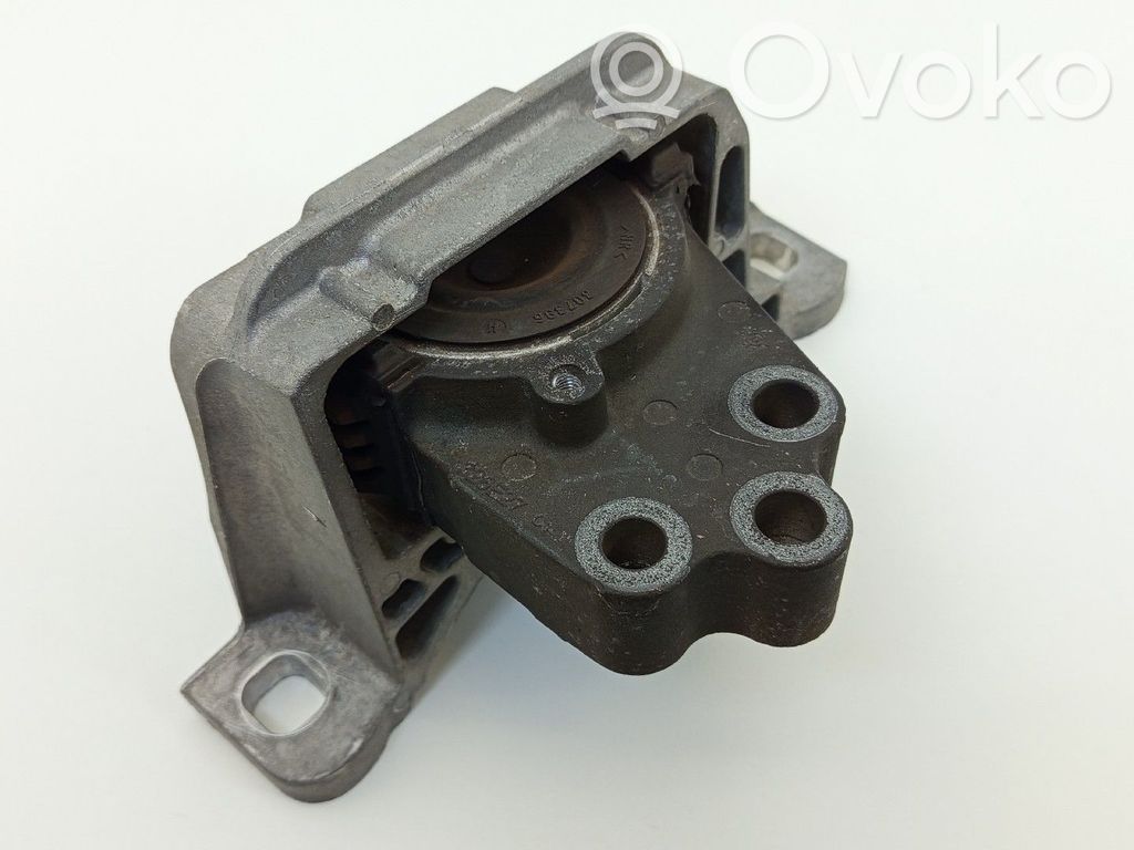 Engine mount bracket   CV616F012EC,173390201T1