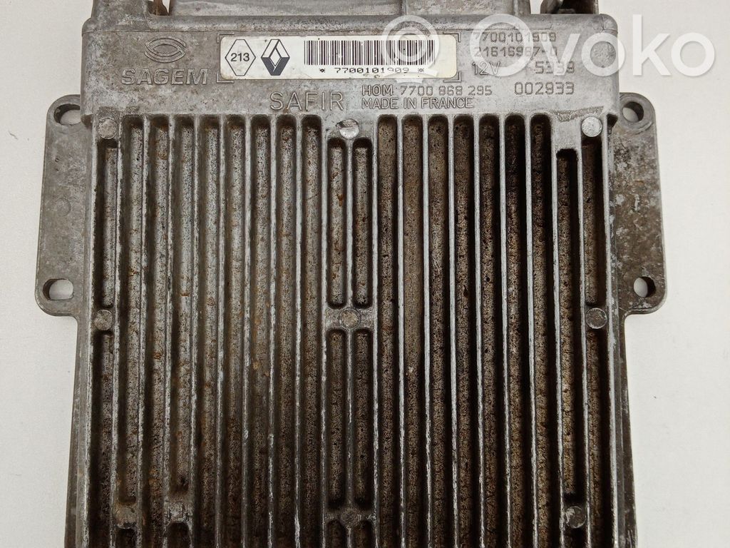 Renault Clio I Engine control unit/module 